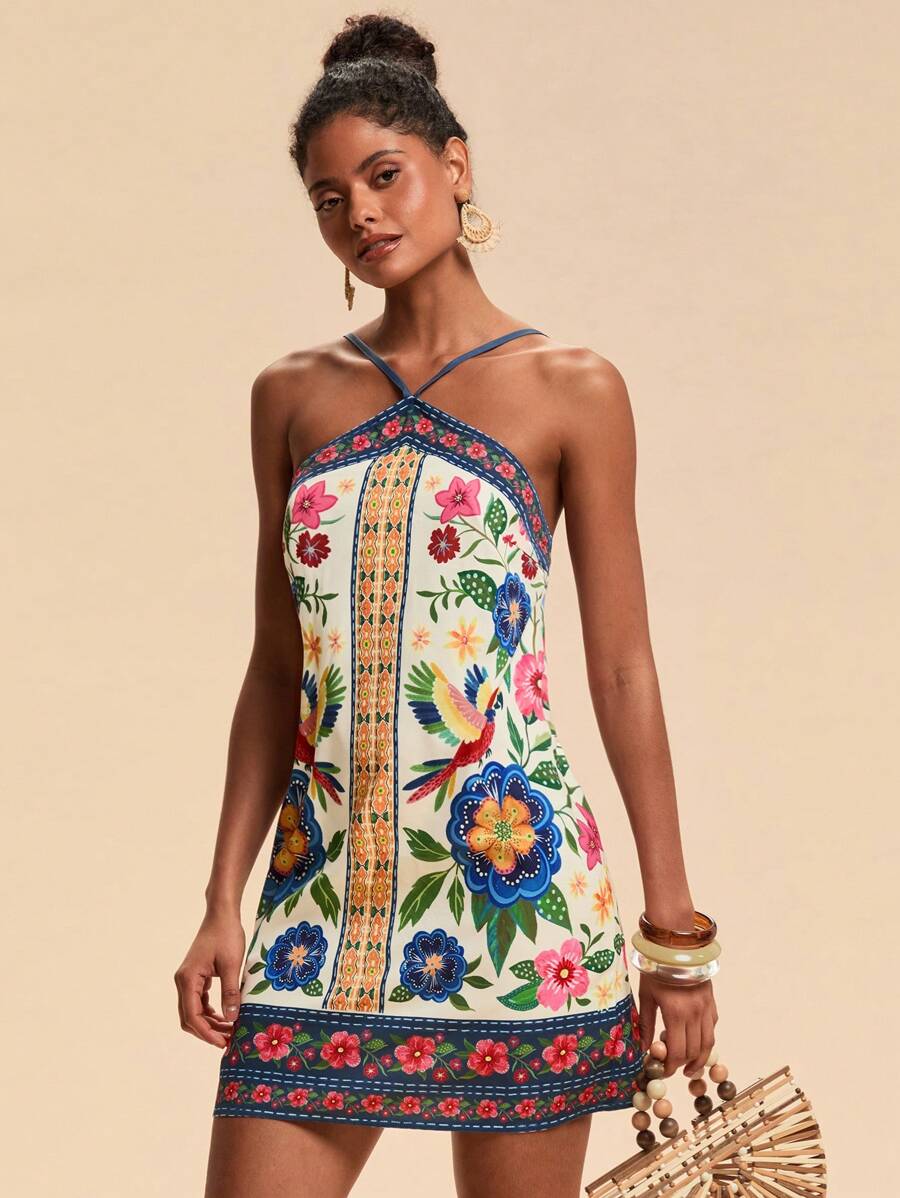 Vestido Curto com Abertura Tropivie