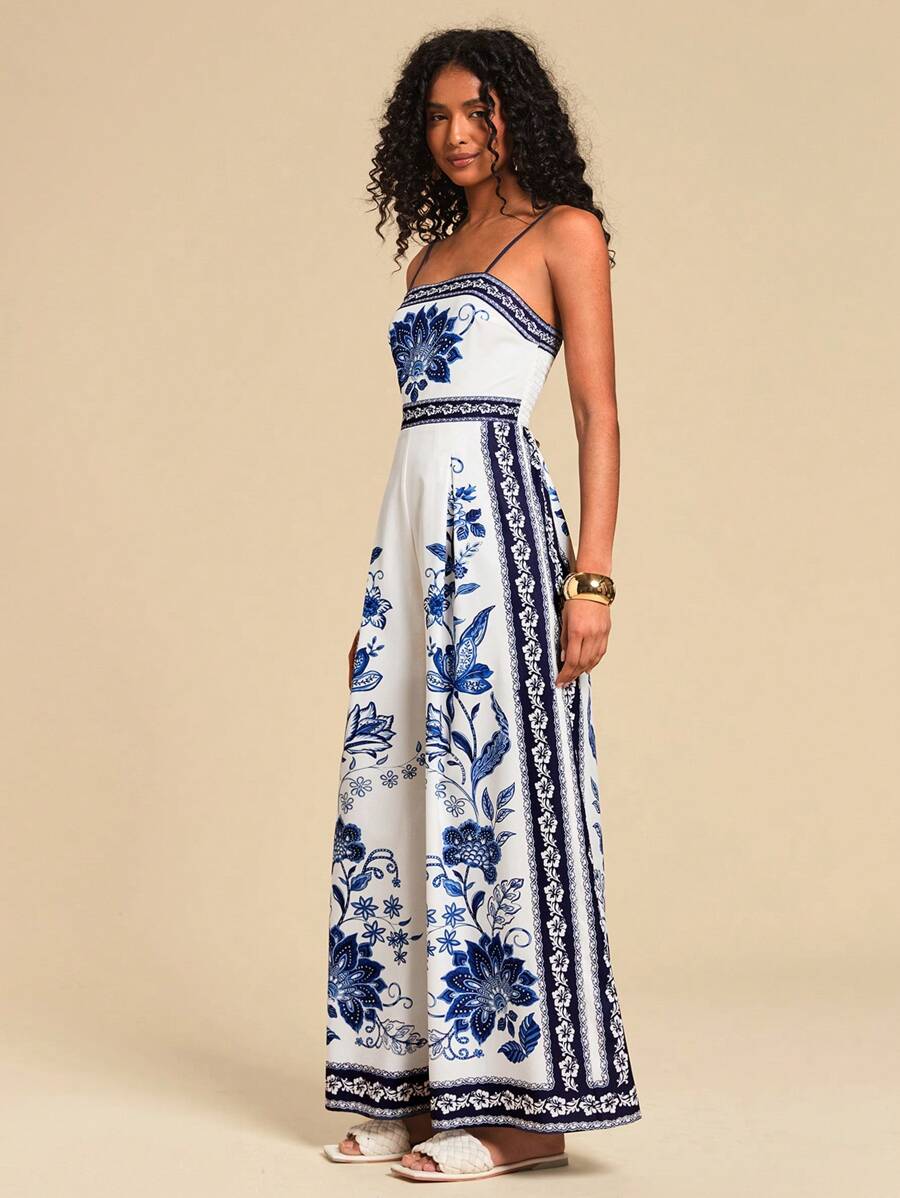 Macacão Azul Floral
